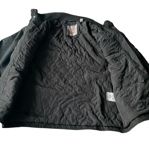 Levi’s - Men’s Quilted Lined / Cotton Twill Jacket - Picture 3 of 7